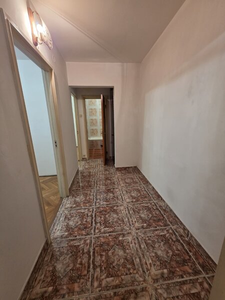 Bucur Obor, pe Mihai Bravu, 5 minute metrou, bloc reabiliat,